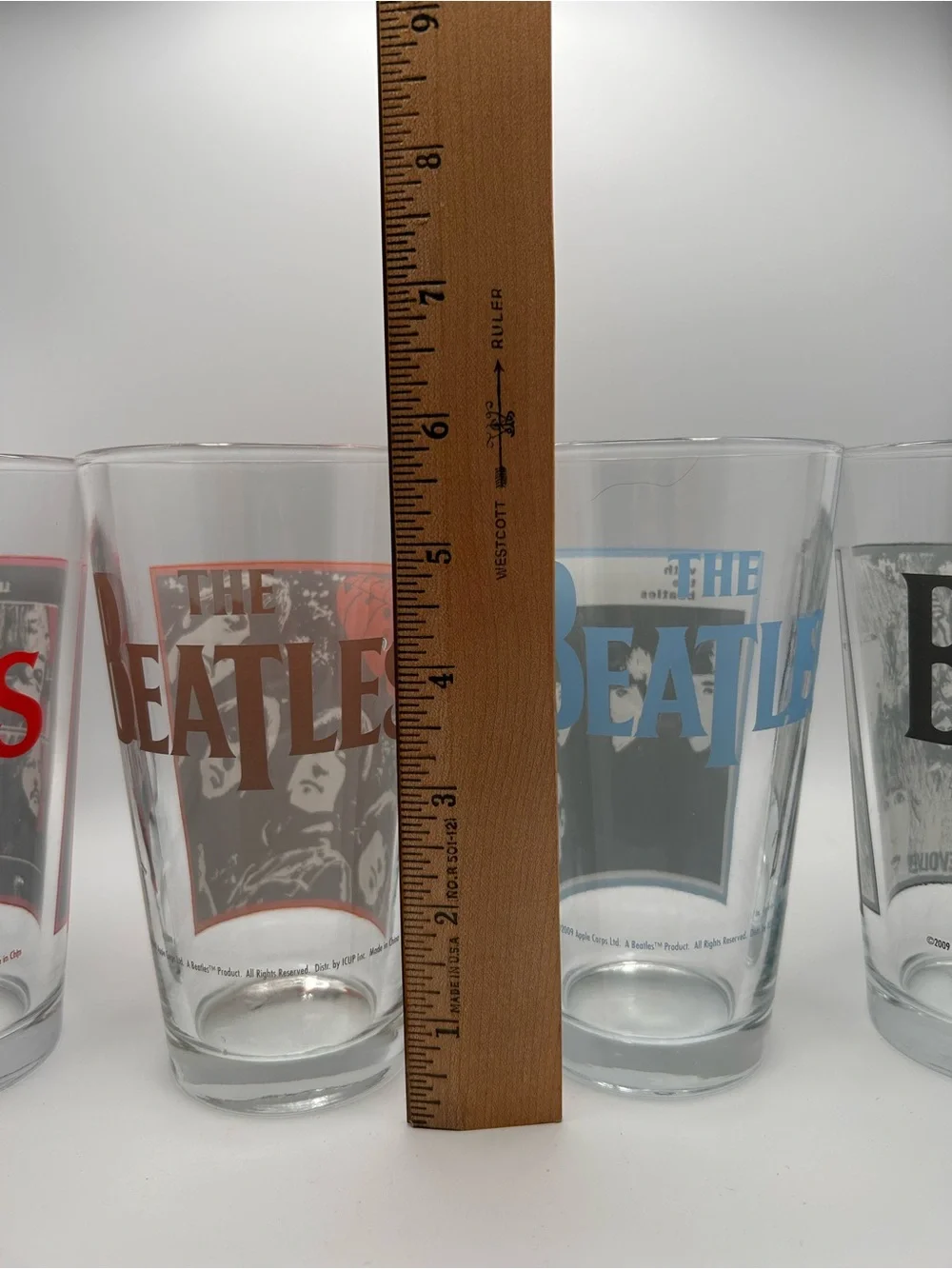 Apple Corps Ltd. set four